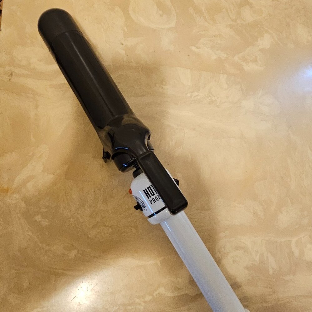 Hot Tools Pro Artist Nano Ceramic Curling Iron 1.5"